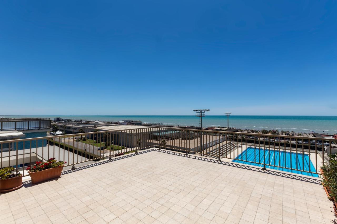 Appartamento Polo Natatorio Lido di Ostia Bagian luar foto